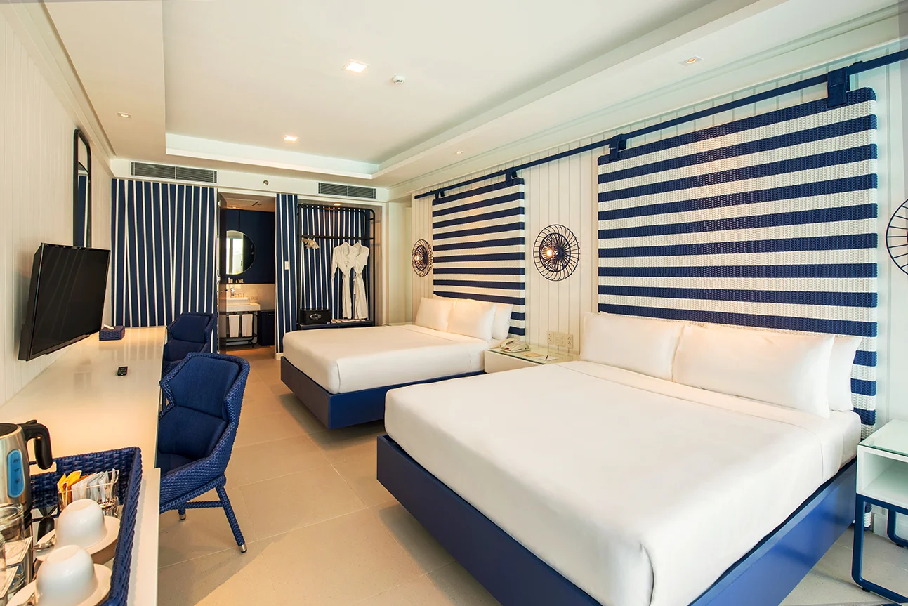Premier Room